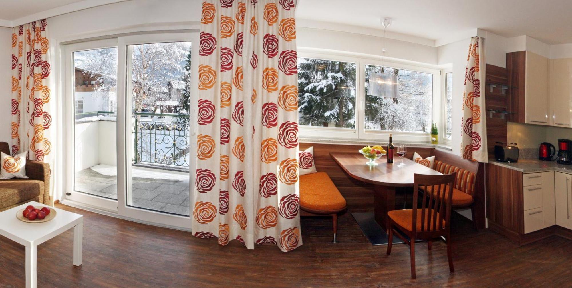 Appartements Alpenkristall Zell am Ziller Exterior foto